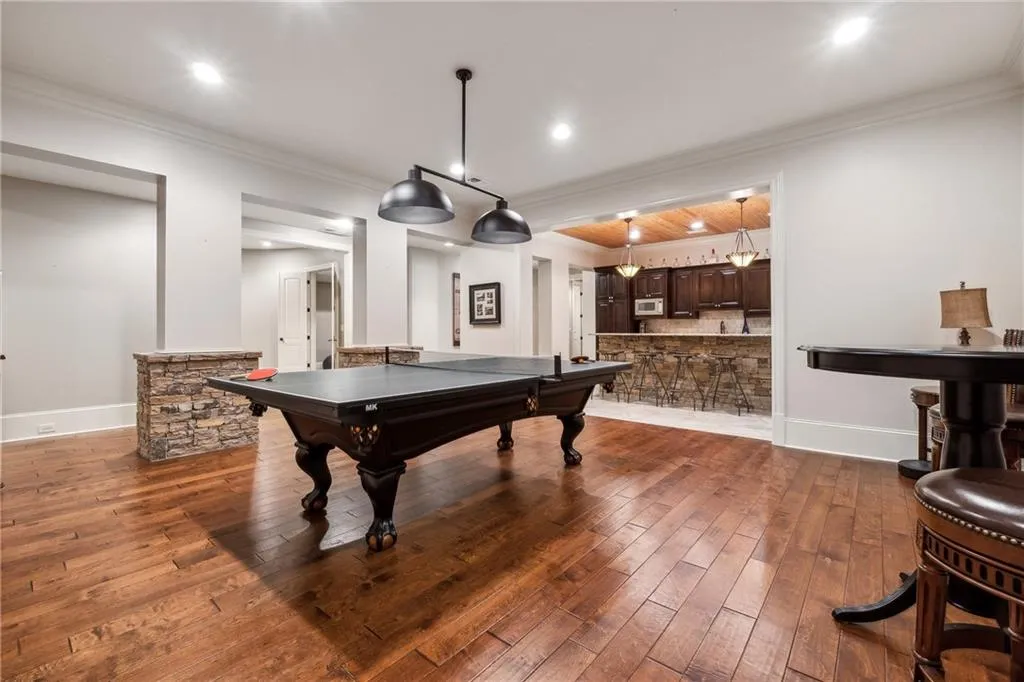 Ball Ground, Georgia 30107, United States, 5 Bedrooms Bedrooms, ,9 BathroomsBathrooms,Residential,Pending,43763