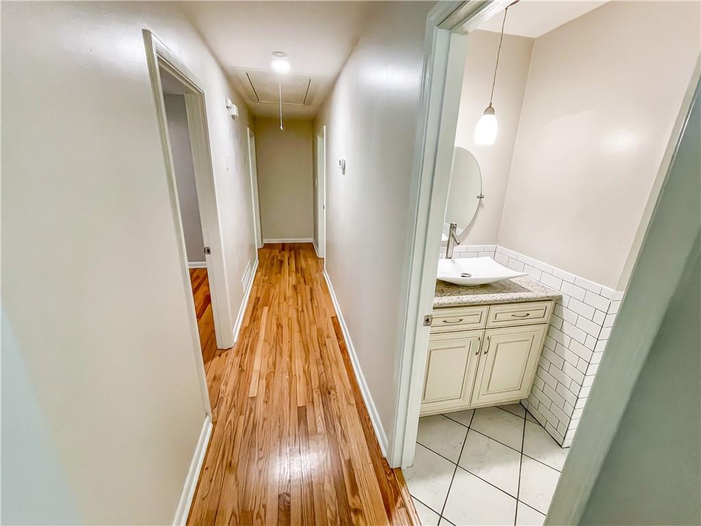 Withering Heights - Residential Lease