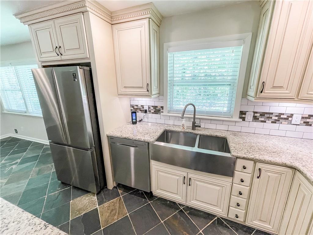 Withering Heights - Residential Lease