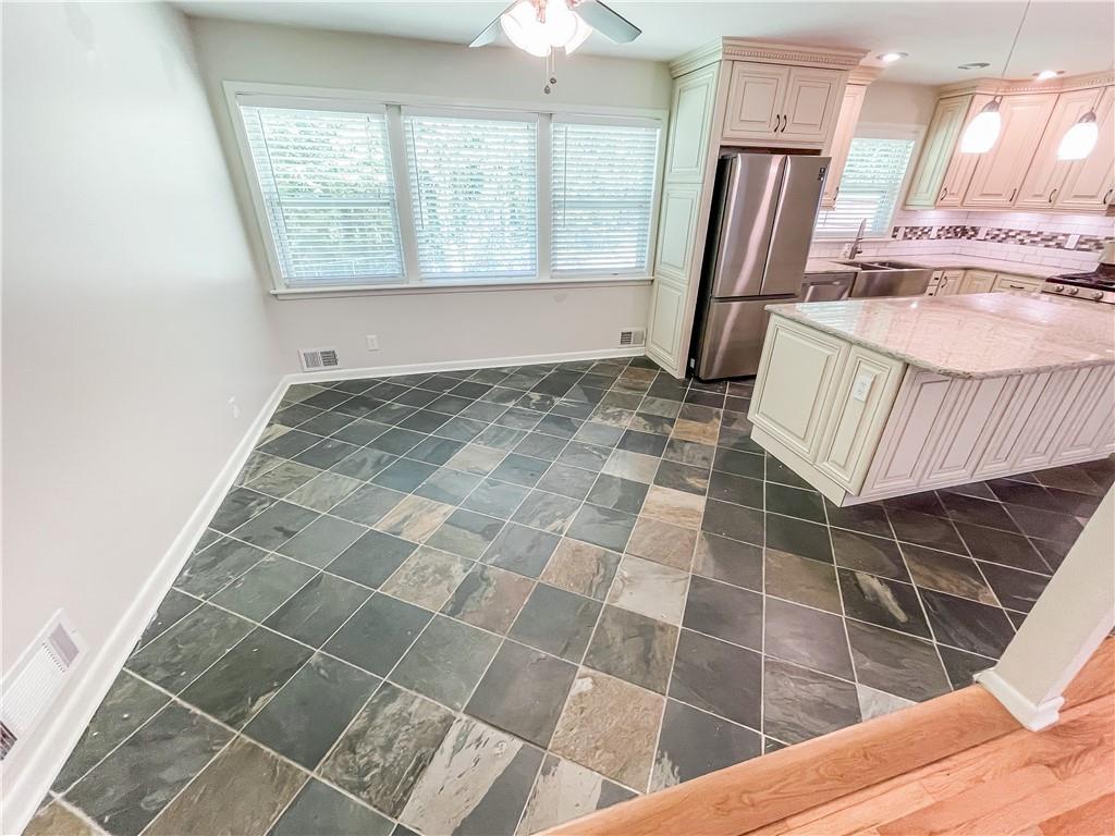 Withering Heights - Residential Lease