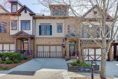 Townhouse For Sale - 6965 Fellowship Lane<br/> Hall County, Flowery Branch, GA 30542