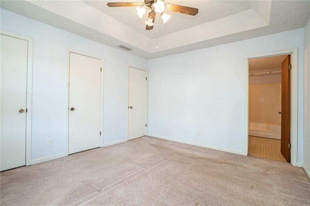 752 Fallowfield Drive, Loganville, Georgia image 11