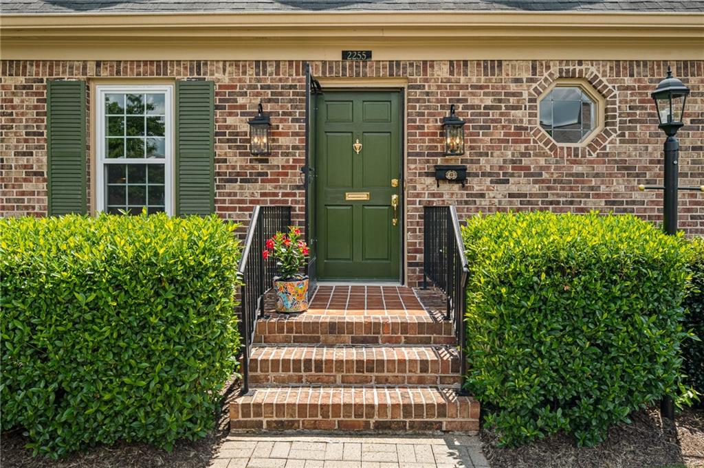 2255 Brianwood Court