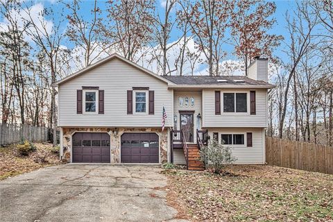 A home in Douglasville