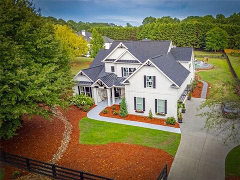 A home in Dawsonville