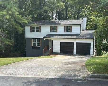 Homes For Sale - 1906 Madras Court<br/> Lithonia, GA 30058