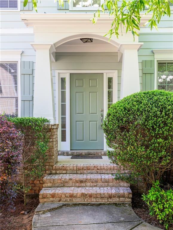 5678 Coopers Glen Court SW