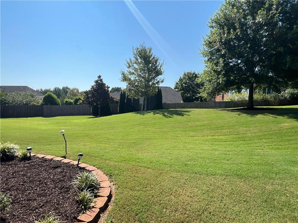 275 Singletree Trace