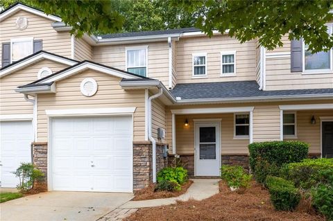 Townhouse For Sale - 517 Rendezvous Road<br/> Acworth, GA 30102