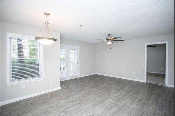 100 Dunwoody Gables Drive 6D-106
