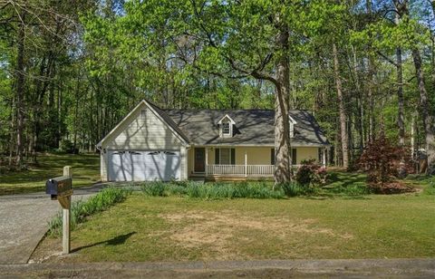 Homes For Sale - 9173 Snipe Lane<br/> Clayton County, Jonesboro, GA 30236