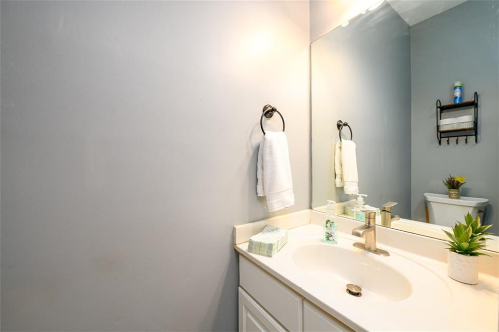 2759 Beddington Way, Suwanee, Georgia image 6