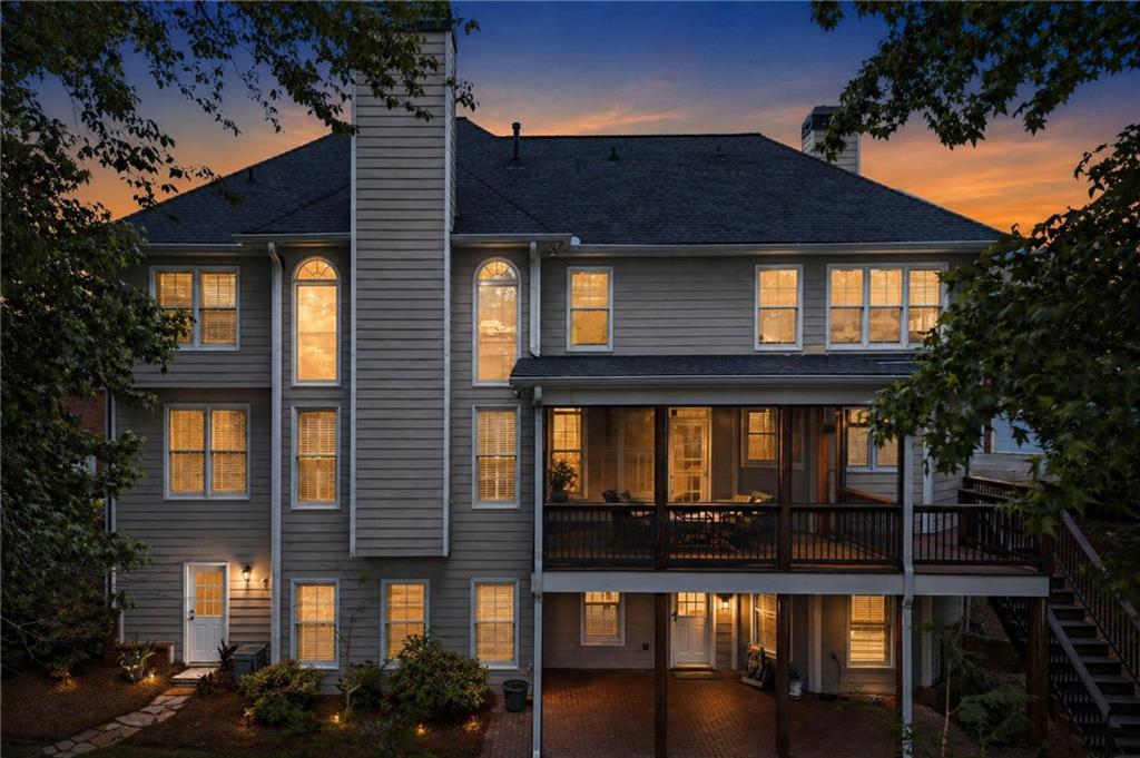 2704 Riderwood Place NE