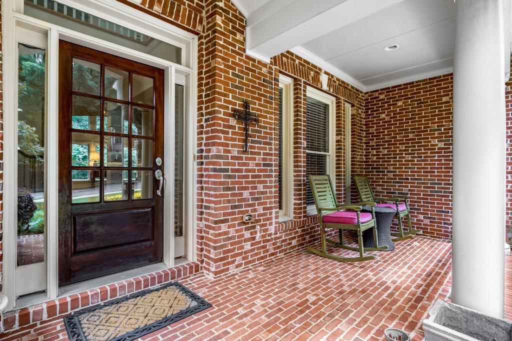 1205 Beacon Hill Crossing