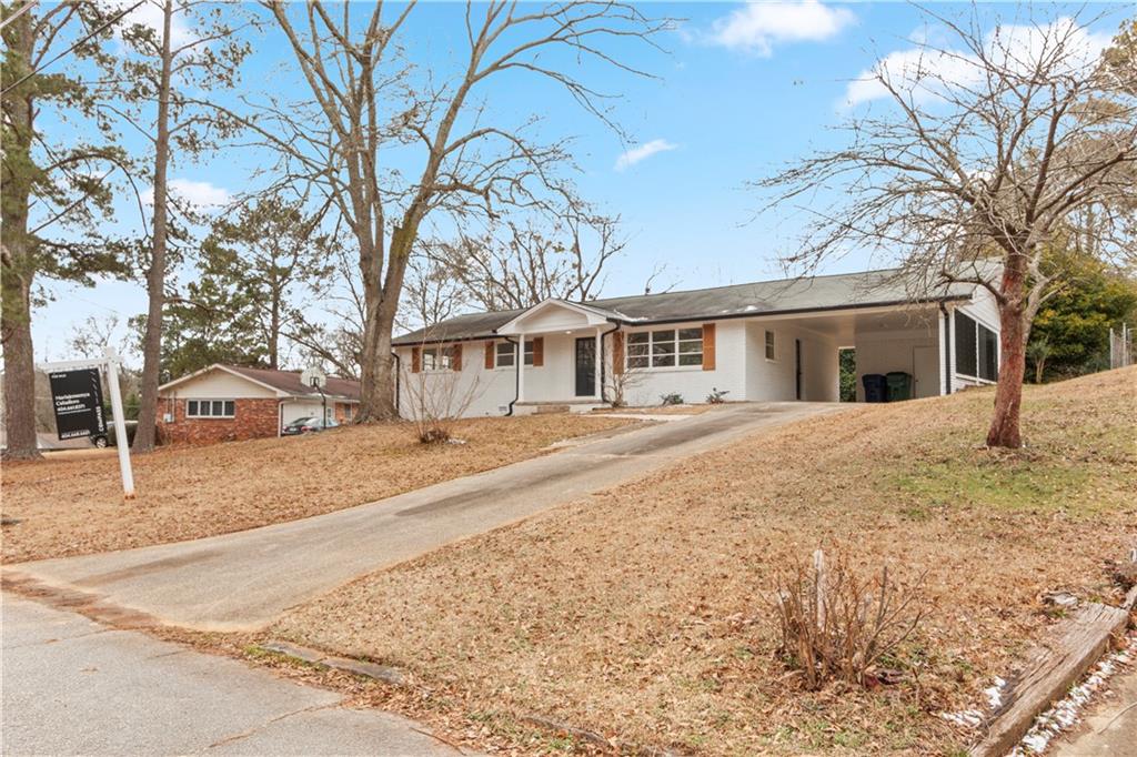 1066 Cleavemark Drive, Clarkston, Georgia image 3