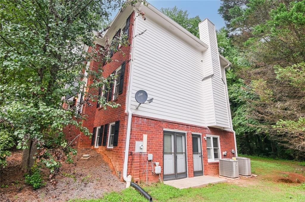4964 Oak Leaf Terrace