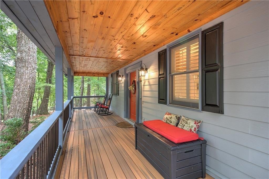 225 Grandview Trail