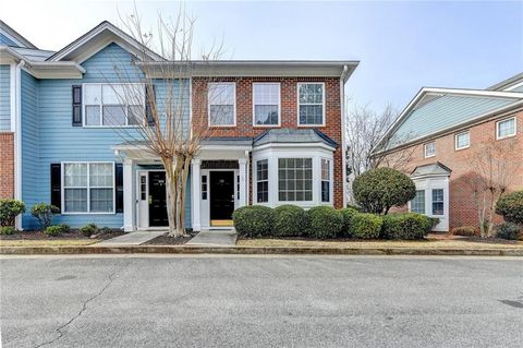 Townhouse For Sale - 380 Pine Hill Place<br/> Norcross, GA 30093