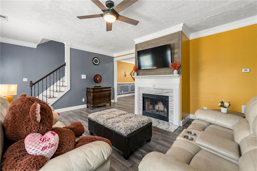 4306 Thorngate Lane, Acworth, Georgia image 11