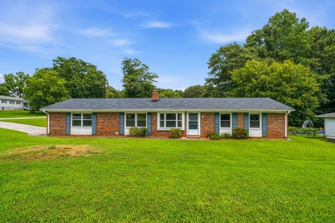 Homes For Sale - 224 Stone Mill Lane<br/> Marietta, GA 30064