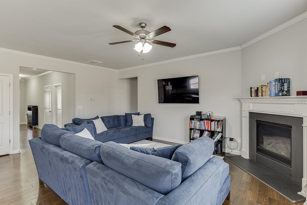 4669 Summer View Drive