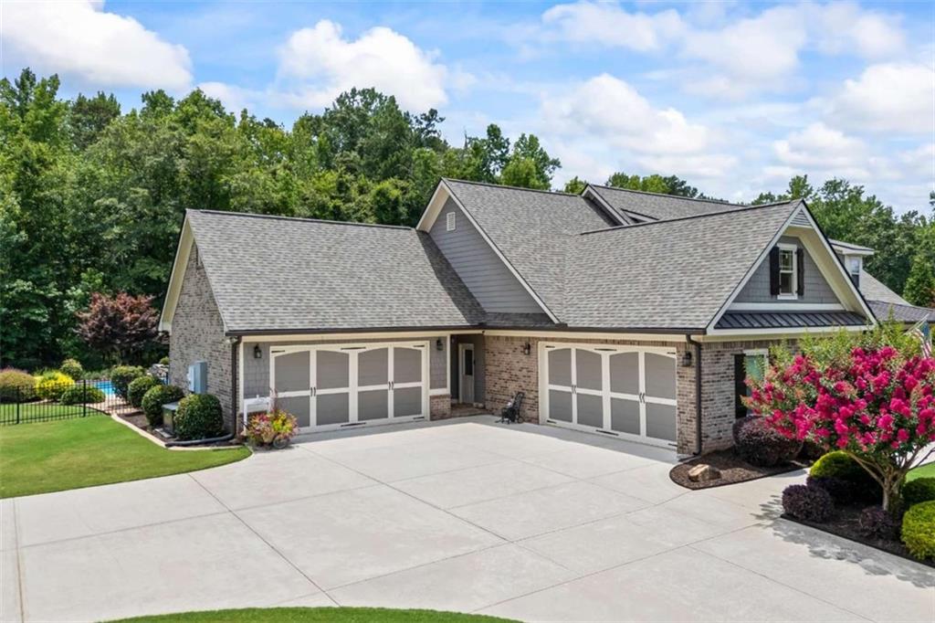 1211 Highgrove Court
