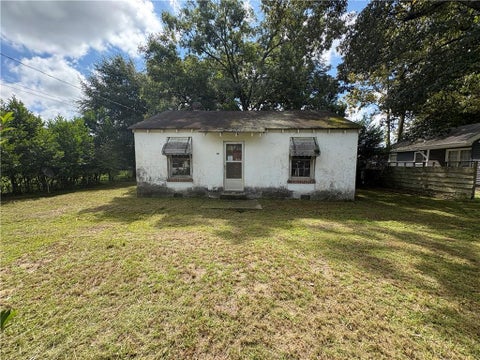 Homes For Sale - 404 Riley Street<br/> Houston County, Perry, GA 31069