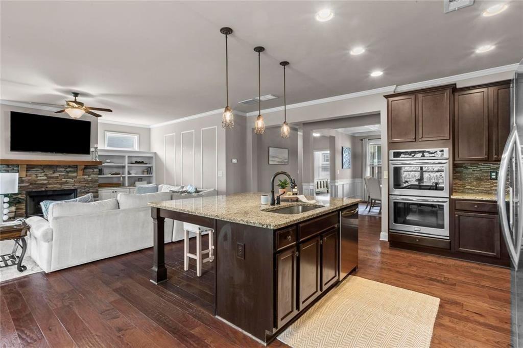 549 Riverwalk Manor Drive