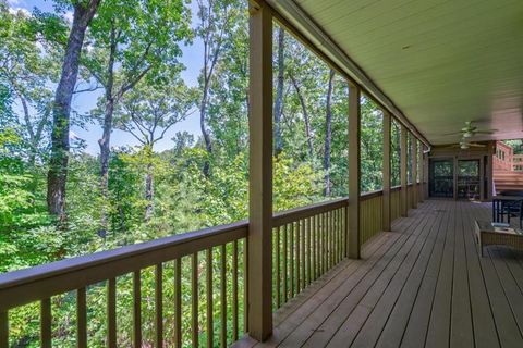 A home in Big Canoe