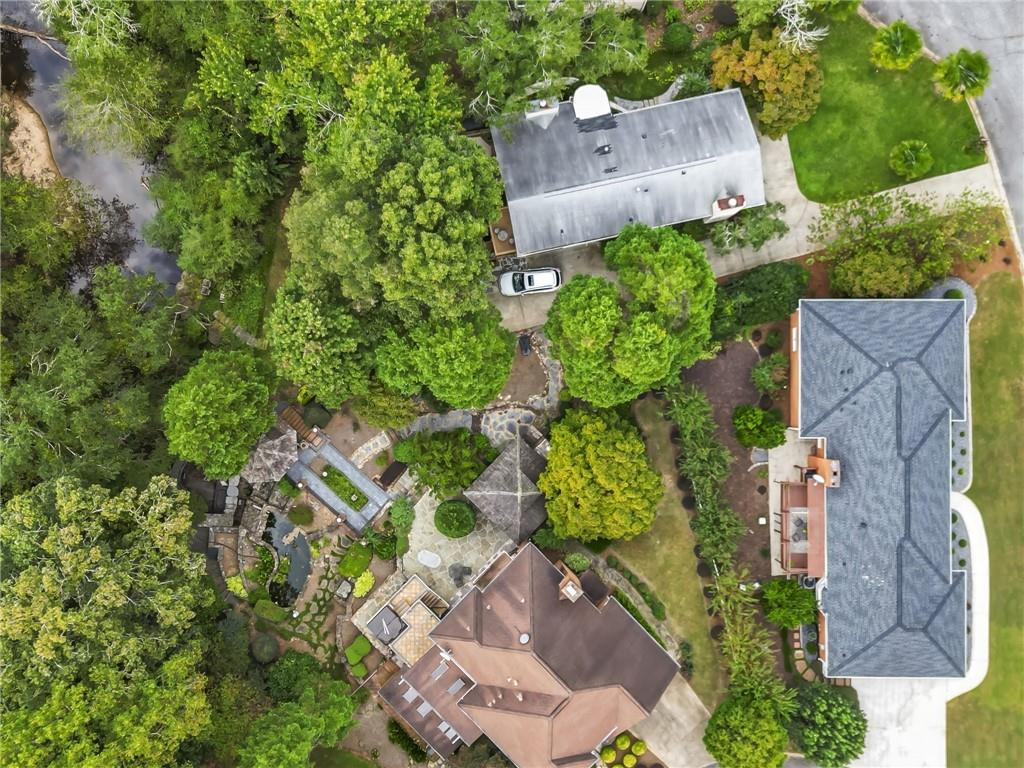 950 Heritage Hills