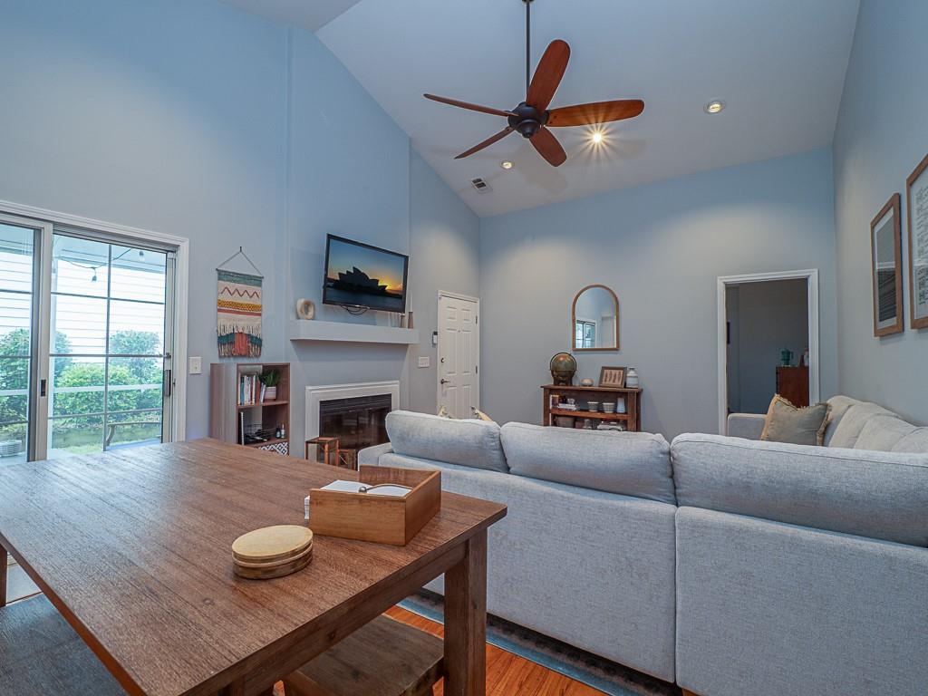 2790 Barnwood Crossing