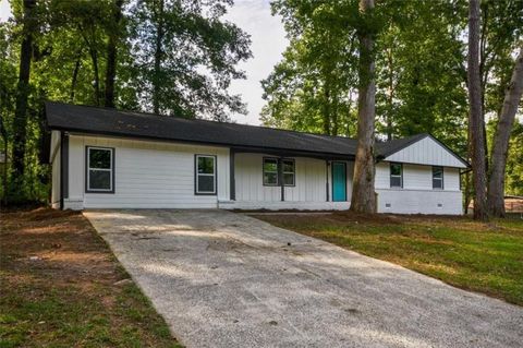 1961 Oak Leaf Court SW Marietta GA 30008