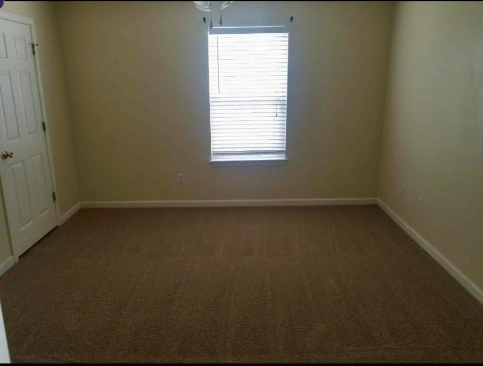 Barrington Hills - Residential Lease