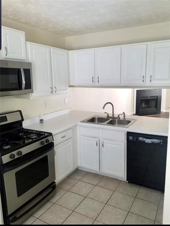 Barrington Hills - Residential Lease