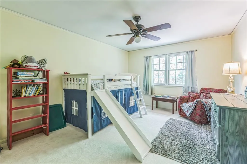 Atlanta, Georgia 30328, United States, 4 Bedrooms Bedrooms, ,4 BathroomsBathrooms,Residential,Pending,141708