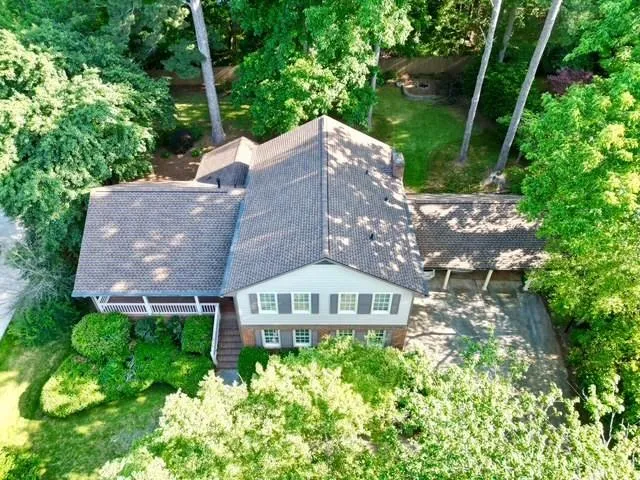 Atlanta, Georgia 30328, United States, 4 Bedrooms Bedrooms, ,4 BathroomsBathrooms,Residential,Pending,141708