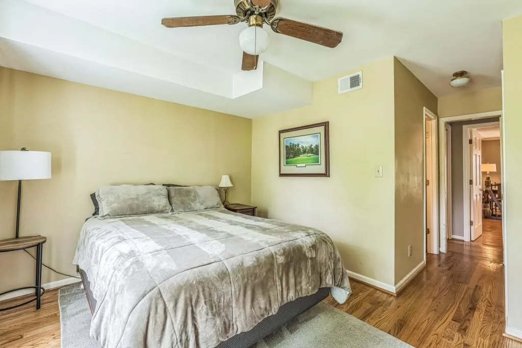 Atlanta, Georgia 30328, United States, 4 Bedrooms Bedrooms, ,4 BathroomsBathrooms,Residential,Pending,141708