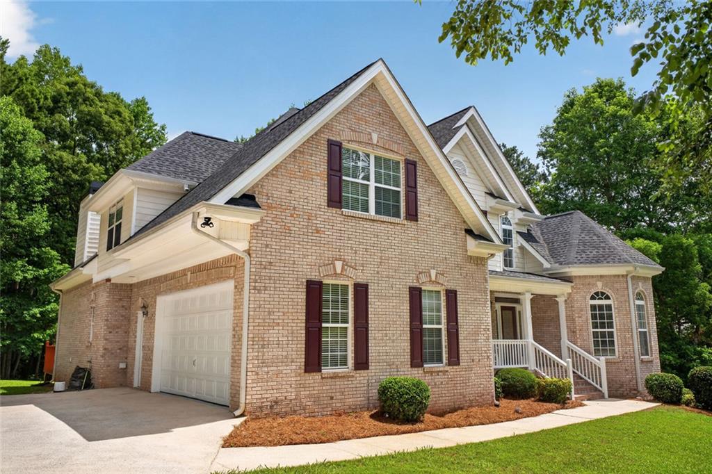 8228 River Pointe Overlook