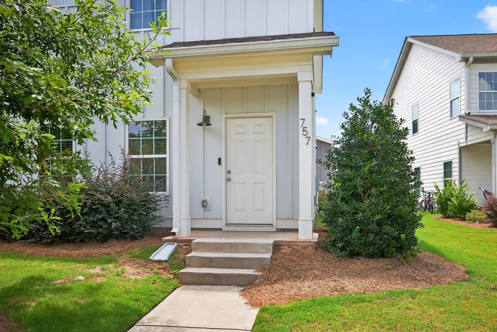 757 Eudora Welty Way