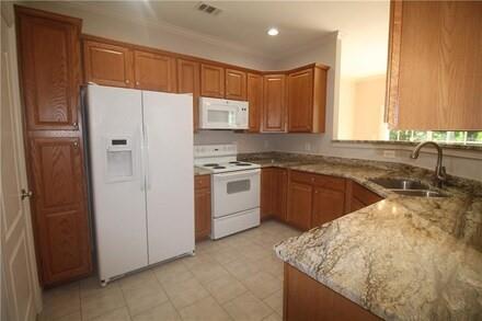 3082 Brockenhurst