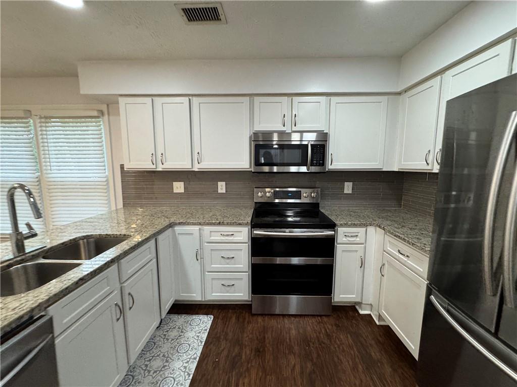 995 Litchfield Place, Roswell, Georgia image 7