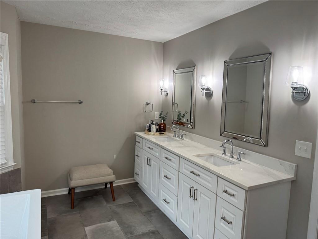 995 Litchfield Place, Roswell, Georgia image 13