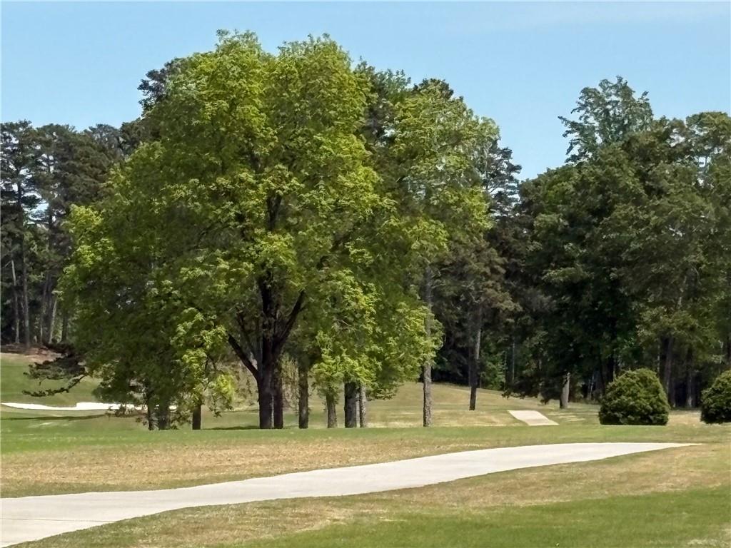 626 East Lake Drive