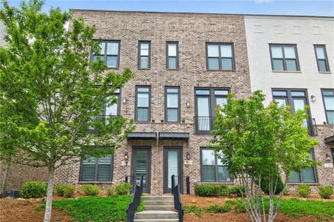 Townhouse For Sale - 1589 Aldworth Place<br/> Atlanta, GA 30339