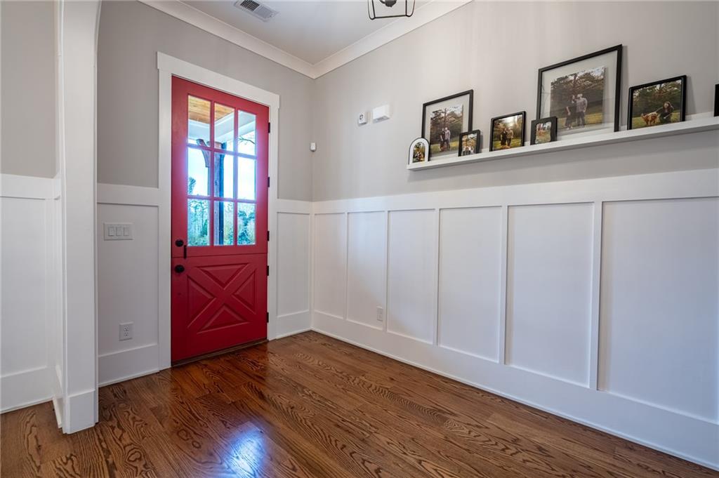 1009 Davenport Circle