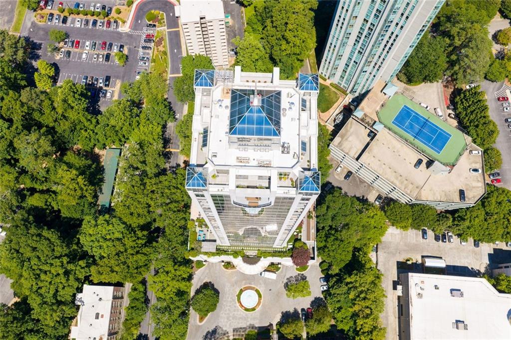 2828 Peachtree Road NW 1401