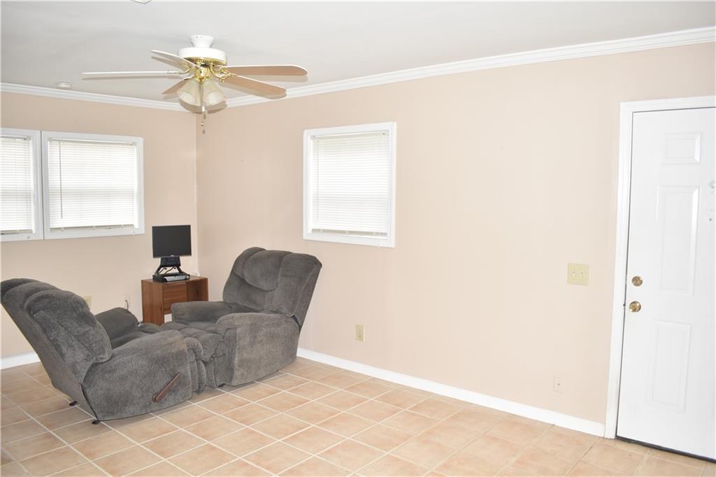 3400 Scott Drive, Austell, Georgia image 3