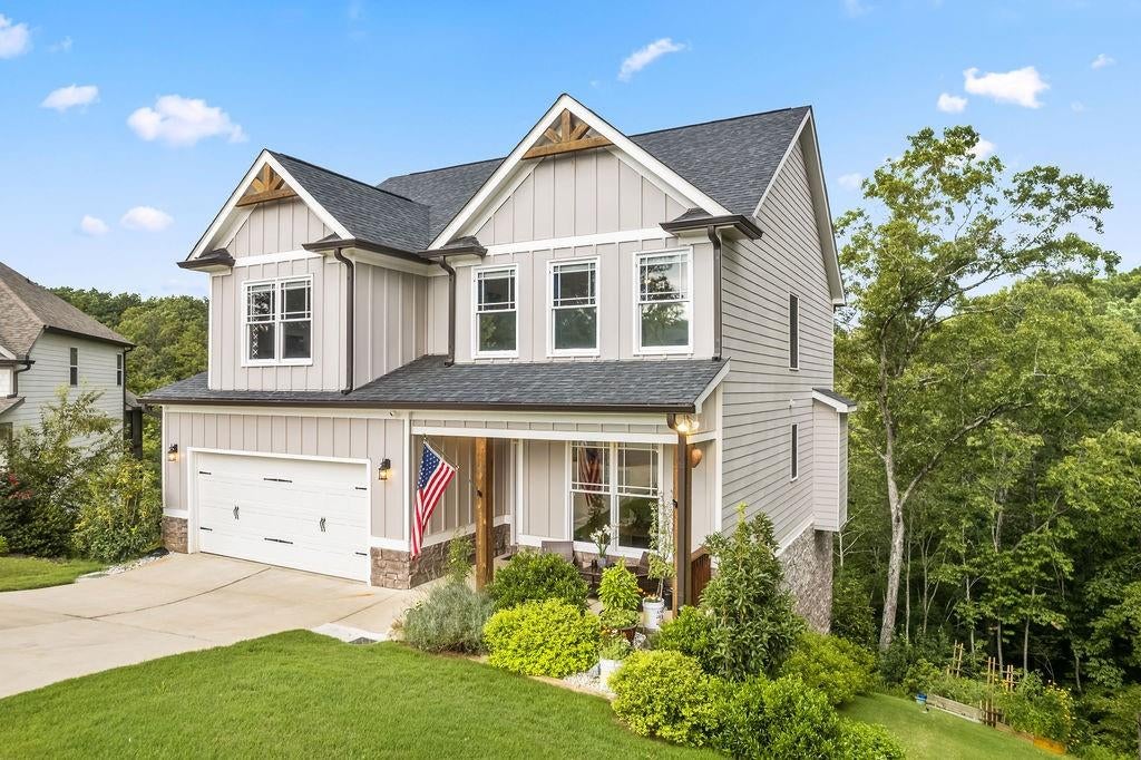 35 Bridgestone Way SE
