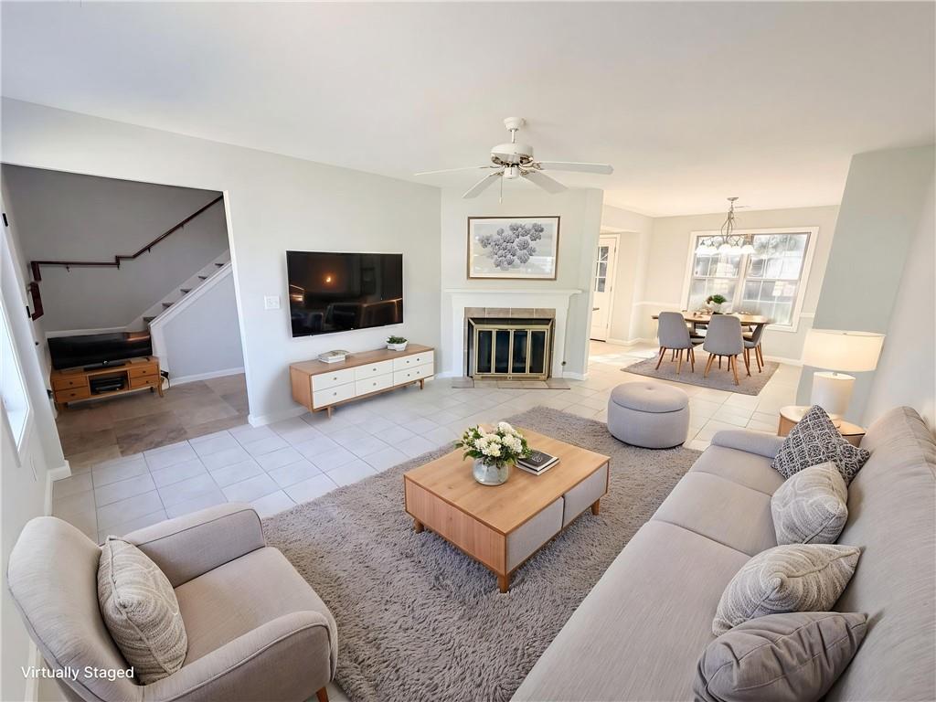 5690 Hollow Ridge Lane