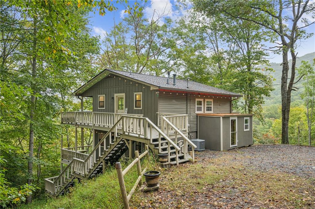 4113 White Oak Drive